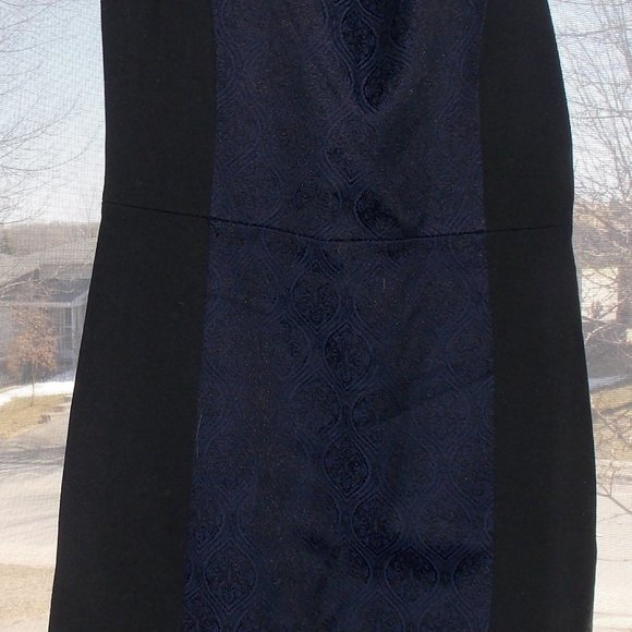 Black and Blue Tahari Dress - Picture 2 of 8